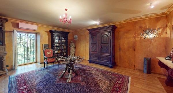 Maison à vendre    6 pièces •    Rieupeyroux