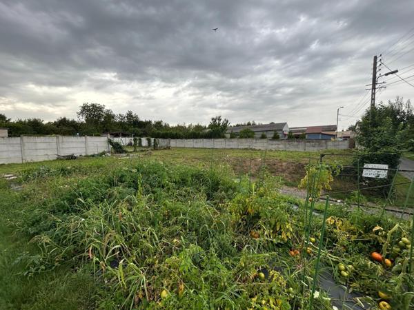 TERRAIN EN PLEIN COEUR DE LA VILLE