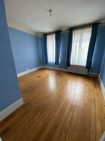 Vente Maison155 m² - 6 Pièces - HAM (80400)