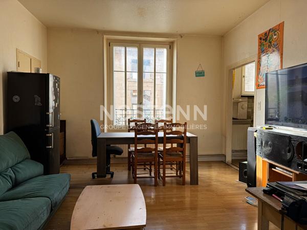 APPARTEMENT - 1ER ETAGE - 3 CHAMBRES - BALCON - 80 m2 - VERDUN