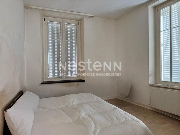 APPARTEMENT - 1ER ETAGE - 3 CHAMBRES - BALCON - 80 m2 - VERDUN