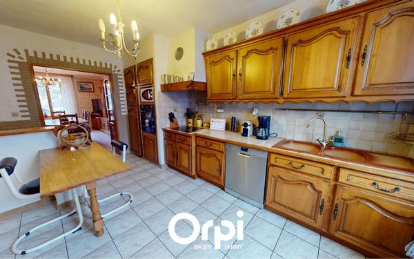 Maison à vendre    4 pièces •  Joeuf