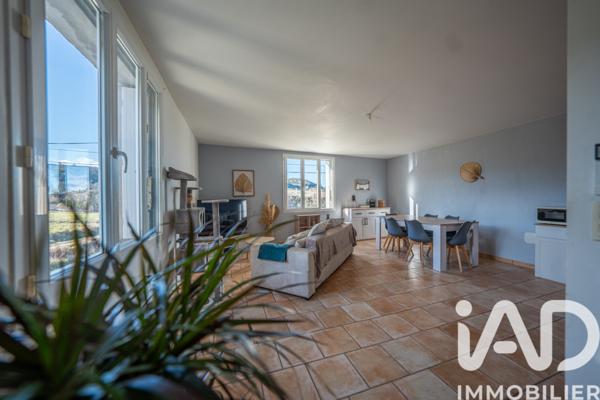 Appartement à vendre 3 pièces 77 m² Rochecolombe
