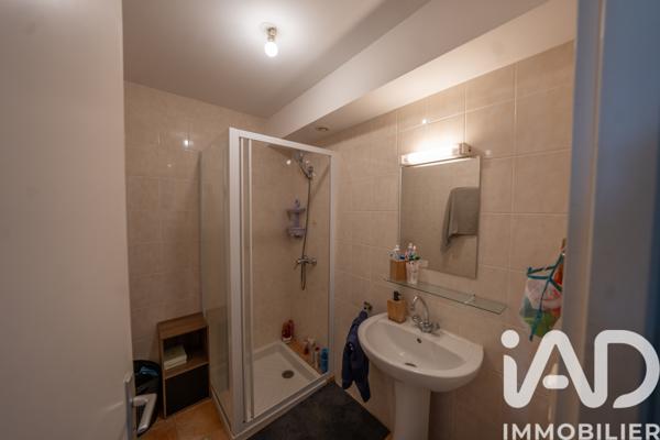 Appartement à vendre 3 pièces 77 m² Rochecolombe