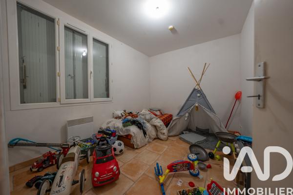 Appartement à vendre 3 pièces 77 m² Rochecolombe