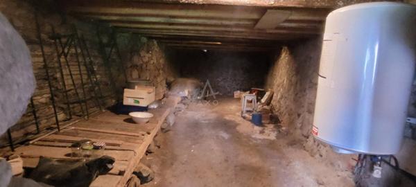 Maison de montagne avec dépendances au Villaret de Doucy (73260)