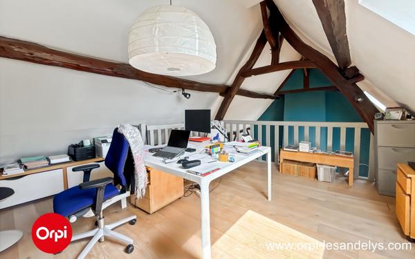 Maison à vendre    8 pièces • 180 m2 Les Andelys