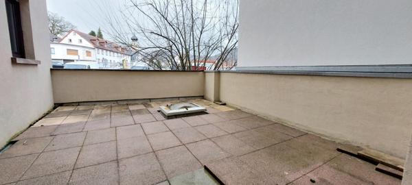 Bel appartement 4 pièces, 84 m² en Rdc, terrasse, garage