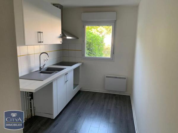 Appartement à louer 3 pièces 65.21m² Mérignac (33700)