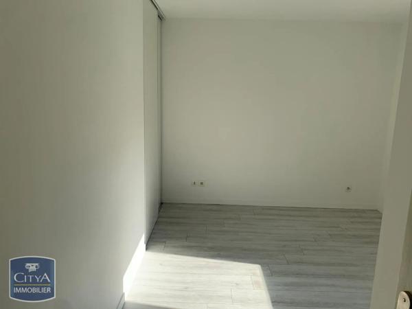 Appartement à louer 3 pièces 65.21m² Mérignac (33700)