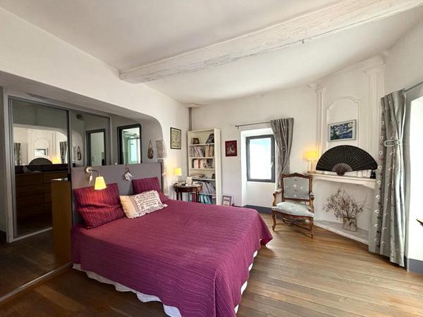 Maison 8 pièces - 230 m²