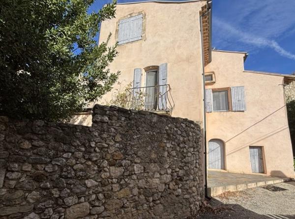 Maison 8 pièces - 230 m²