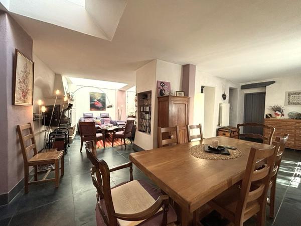 Maison 8 pièces - 230 m²