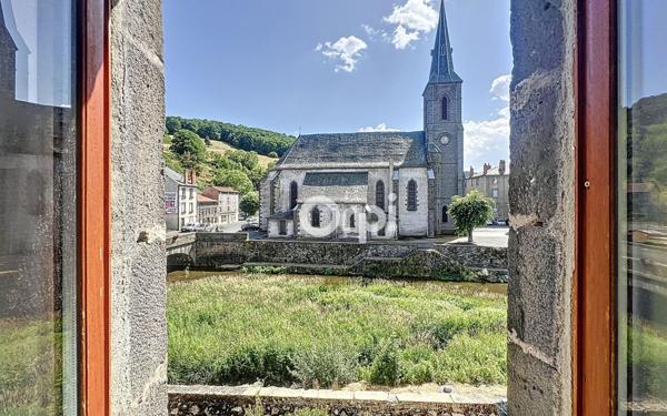 Appartement à vendre    3 pièces •  Saint-Flour