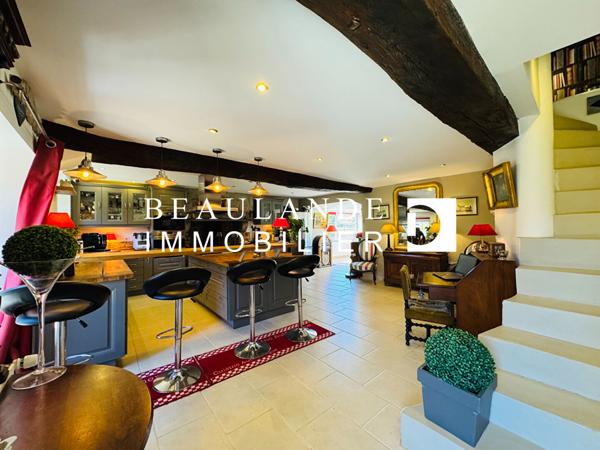 Chaumière d'exception de 272 m² avec piscine sur 1,2 ha aux portes de La Baule,  
Guerande 44350