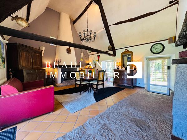 Chaumière d'exception de 272 m² avec piscine sur 1,2 ha aux portes de La Baule,  
Guerande 44350