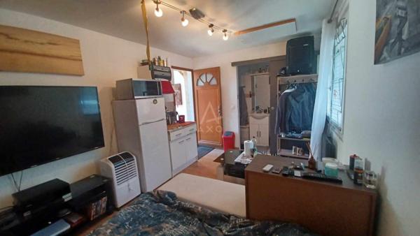 Maison de plain-pied avec studio indépendant  101 m² habitables  Terrain de 719 m²  Rognaix (73730)