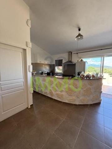 Vente / Maison T2 à Sari-Solenzara (20145)