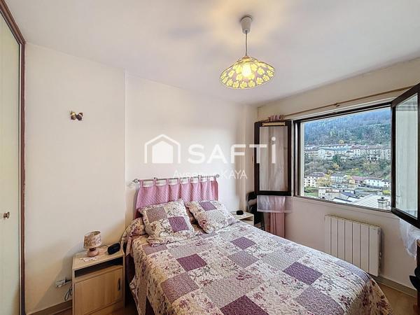 Appartement lumineux avec grand balcon