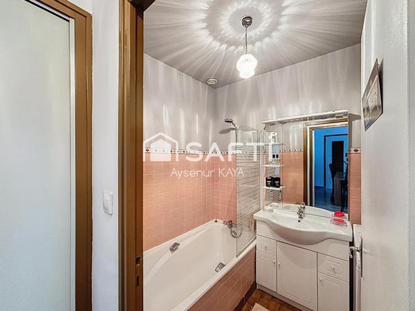 Appartement lumineux avec grand balcon