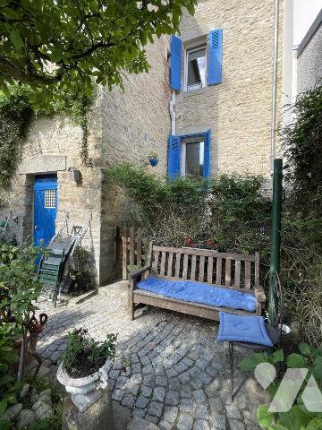 Maison de MAITRE  7  chambres sur 218 m²
