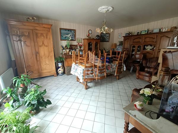 Maison Montjean 4 pièce(s) 79.42 m2