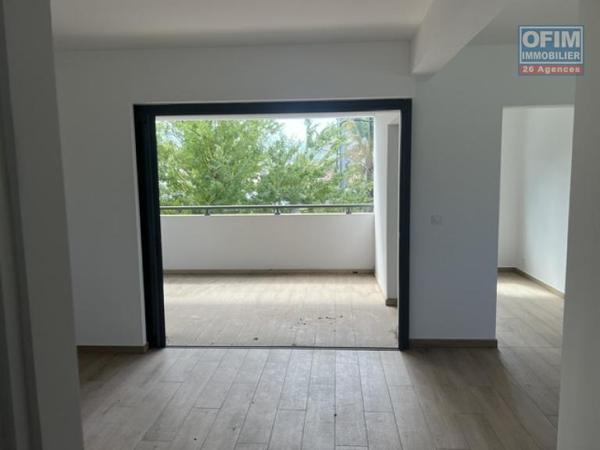 A Louer appartement de type T3 neuf dans une petite résidence sécurisée centre ville de L'ETANG SALE LES HAUTS
