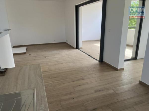 A Louer appartement de type T3 neuf dans une petite résidence sécurisée centre ville de L'ETANG SALE LES HAUTS