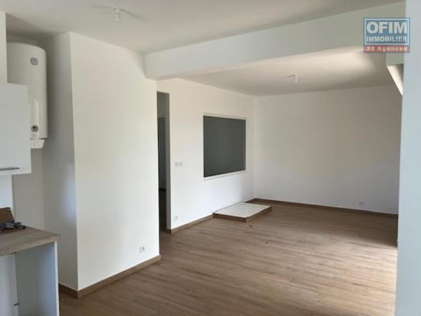 A Louer appartement de type T3 neuf dans une petite résidence sécurisée centre ville de L'ETANG SALE LES HAUTS
