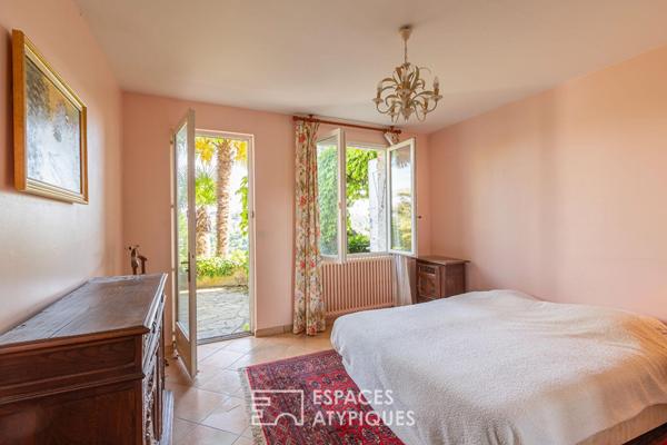 Maison avec son grand parc paysager