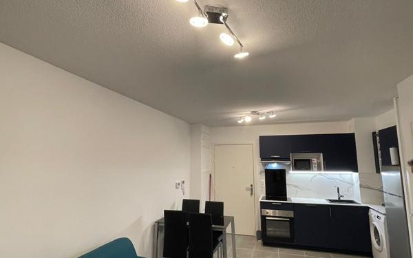 Appartement à vendre    2 pièces • 41,14 m2 La Seyne-sur-Mer