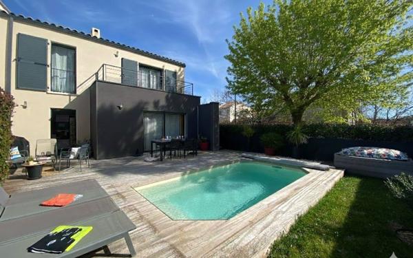 Maison à vendre    5 pièces • 110 m2 Mauguio