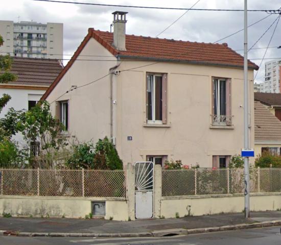 Saint-Denis (93200) Maison 83m2 Rue d'Aulnay à Saint-Denis