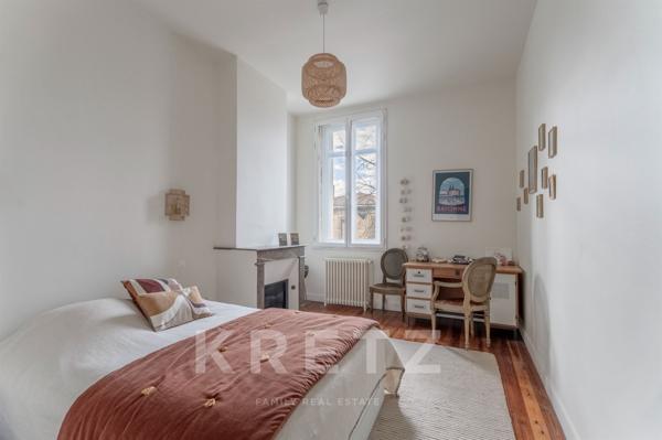 Maison familiale rénovée 201 m², 5 CH, piscine 6x3m, Tropézienne