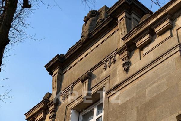 Maison familiale rénovée 201 m², 5 CH, piscine 6x3m, Tropézienne