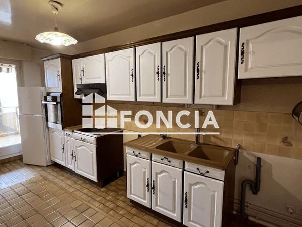 Location Appartement 3 pièces 65.9 m² - 63 RUE PIERRE DE COUBERTIN Mainvilliers 28300