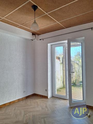 Location appartement Pons : 400 € - AJP Immobilier Pons