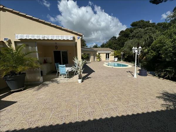Maison à vendre |  Meschers-sur-Gironde |  5 pièces | 168 m²