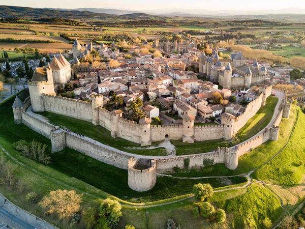 EXCEPTIONNEL !  Appartement duplex au coeur de la Cité Médiavale de Carcassonne
