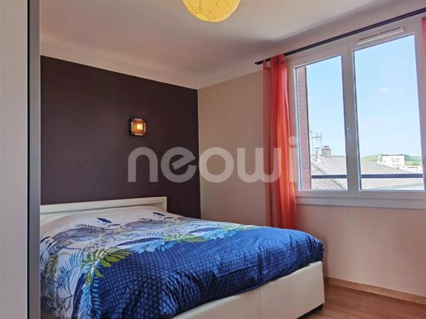 INVESTISSEMENT LOCATIF - Appartement T5 en duplex, meublé et DPE en C !