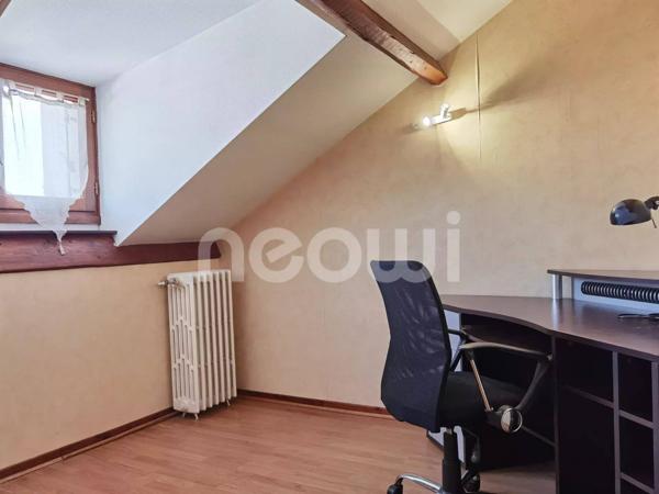 INVESTISSEMENT LOCATIF - Appartement T5 en duplex, meublé et DPE en C !