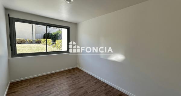 Location Appartement 4 pièces 85.45 m² - Clermont-ferrand 63000