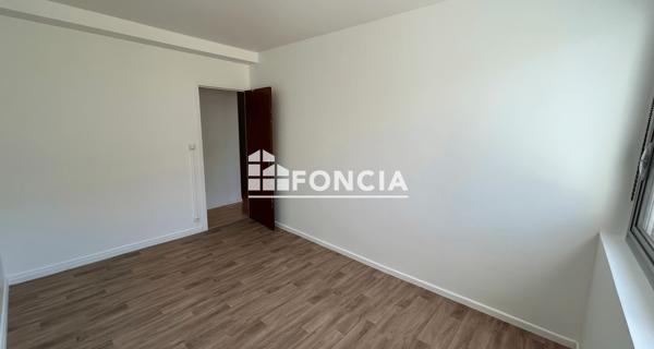 Location Appartement 4 pièces 85.45 m² - Clermont-ferrand 63000