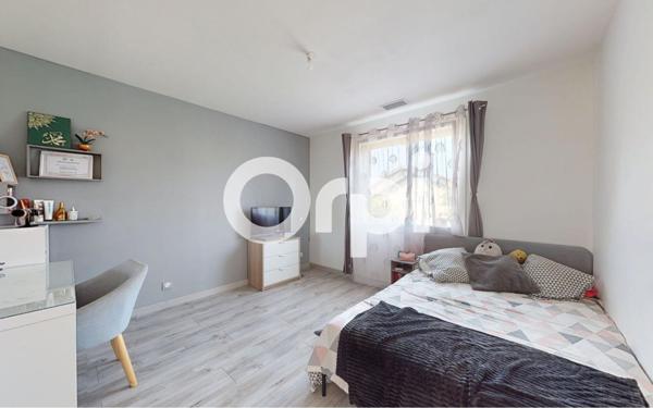 Maison à vendre    5 pièces •  Vaulx-en-Velin