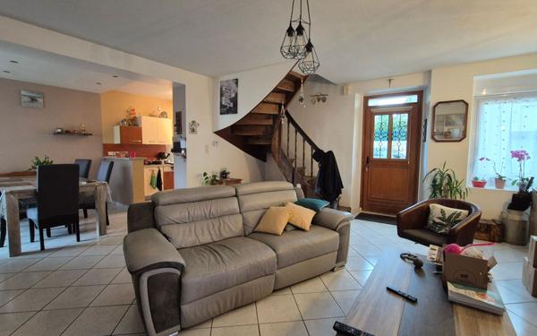 Maison à vendre    5 pièces • 150 m2 Saint-Nicolas-de-Redon