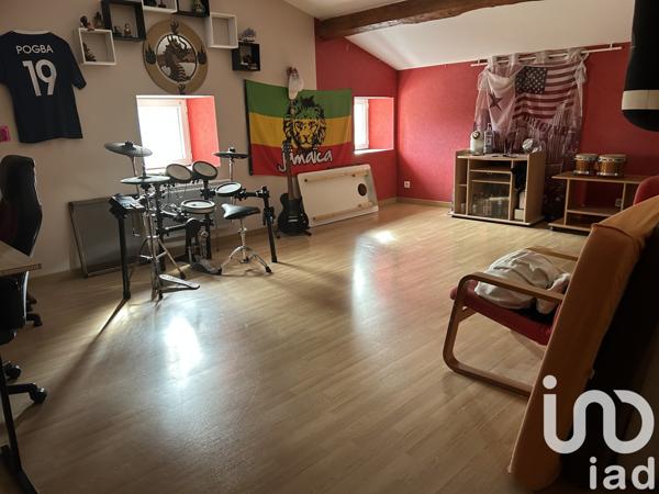 Maison à vendre 7 pièces 144 m² Vouillé