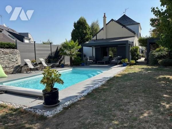 Grande maison T8 avec piscine