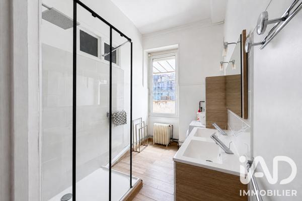 Location appartement 4 pièces 119,14 m² Nîmes
