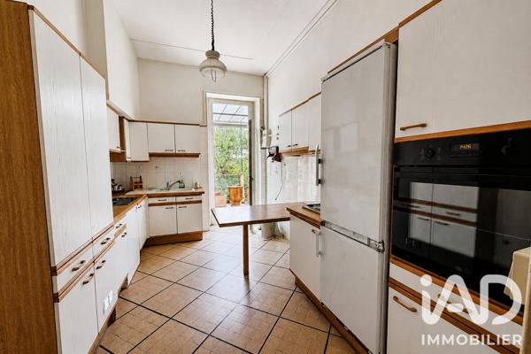 Location appartement 4 pièces 119,14 m² Nîmes