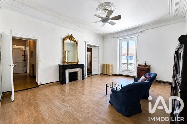 Location appartement 4 pièces 119,14 m² Nîmes
